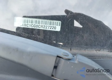 2012 Chrysler Town & Country Touring-L z USA, uszkodzony, nr VIN 2C4RC1CG8CR227220